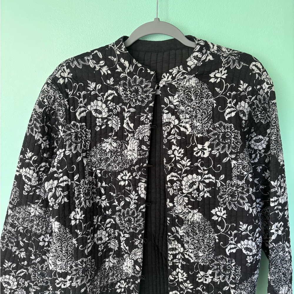 Chic Floral Black and White Bomber Jacket Reversible